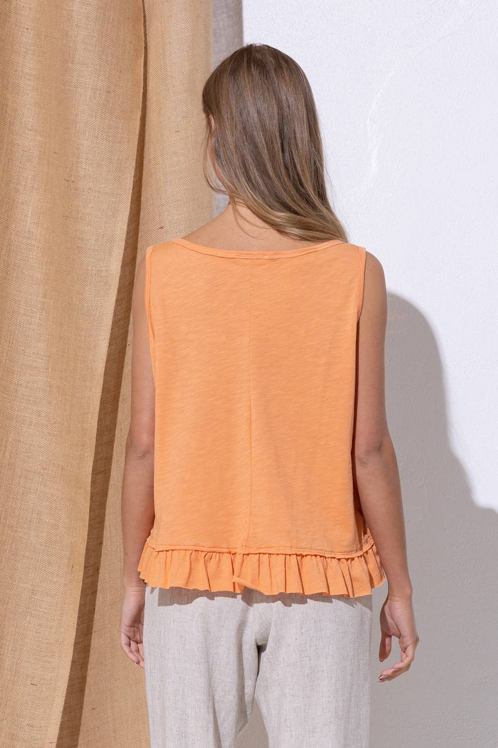 CASUAL SLUBBY RUFFLE HEM TOP