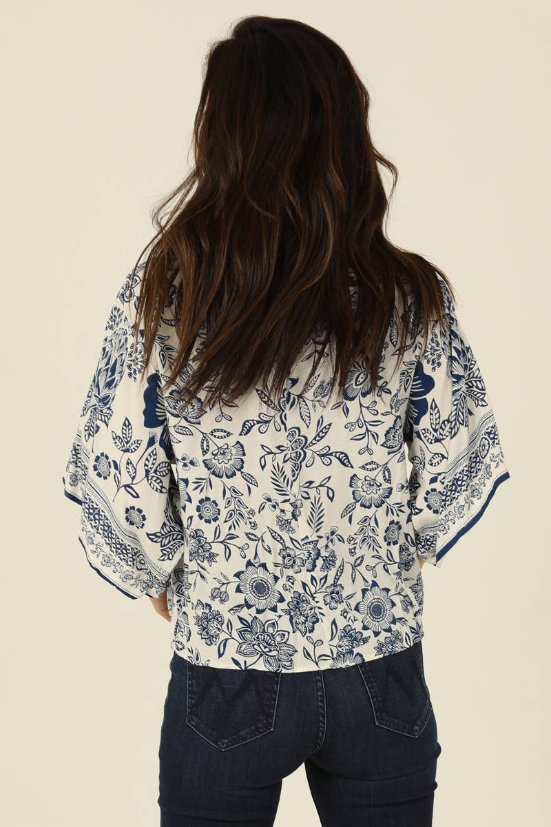 V NECK KIMONO SLEEVE TIE WAIST BLOUSE