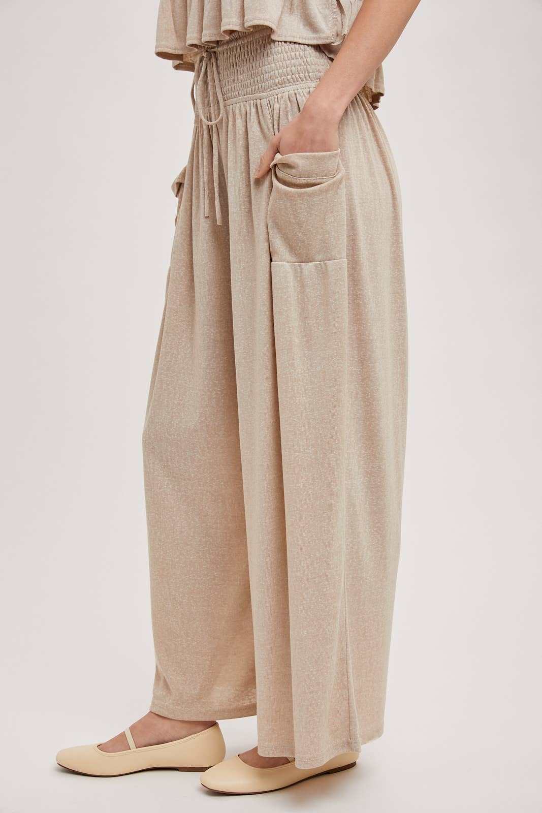 RELAXED KNIT TOP