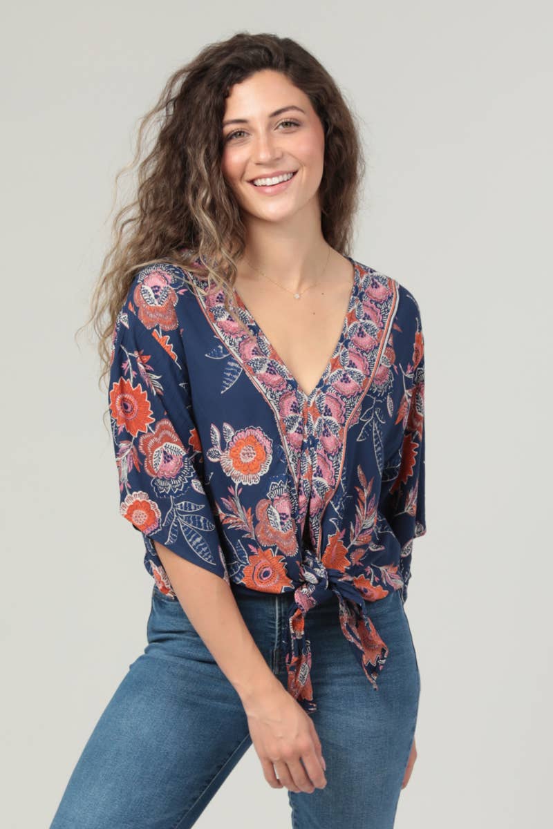 V NECK KIMONO SLEEVE TIE WAIST TOP