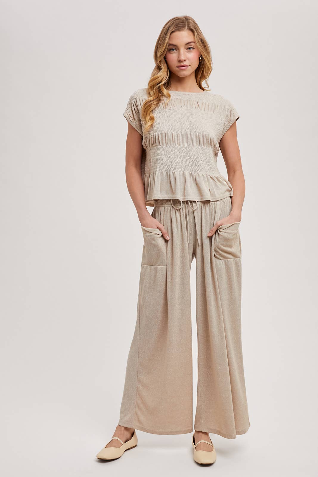 RELAXED KNIT TOP