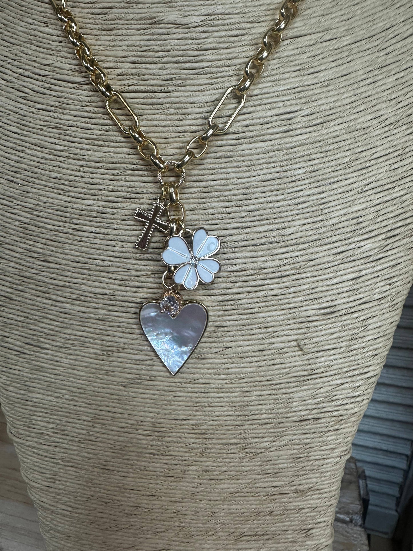 Pure Heart Neck