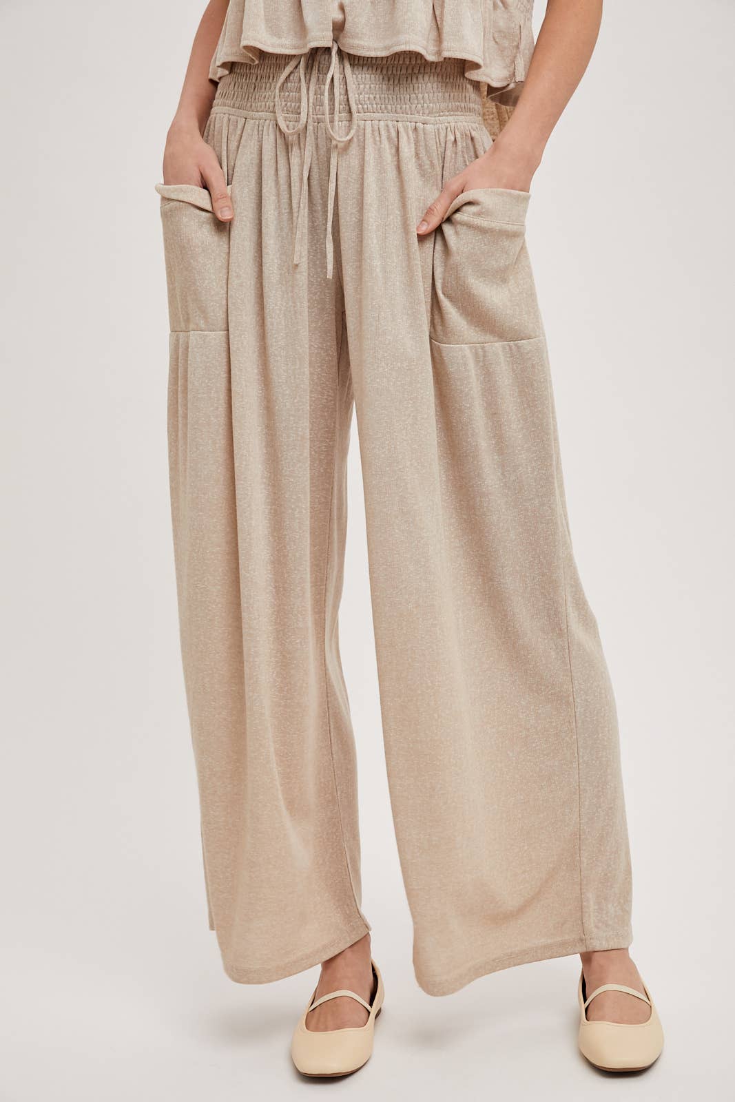 RELAXED KNIT TOP