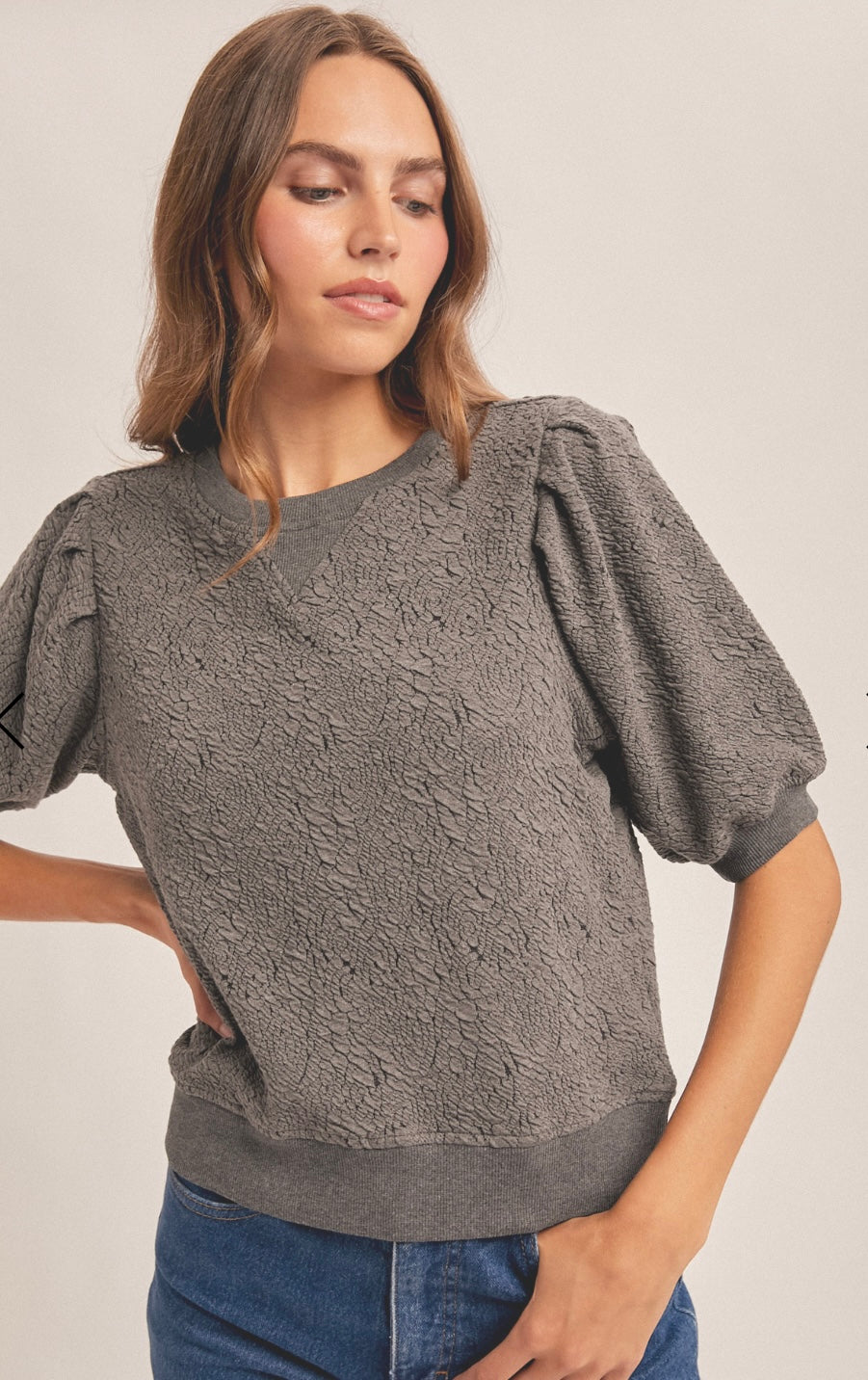 PLEATED SLEEVE FLORAL KNIT JACQUARD SWEATSHIRT