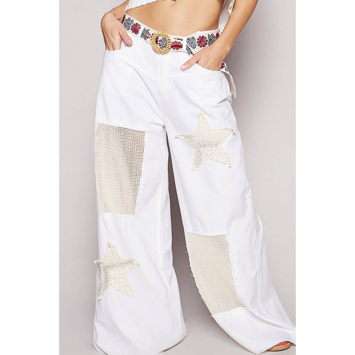 Vintage washed crochet star patch solid pants