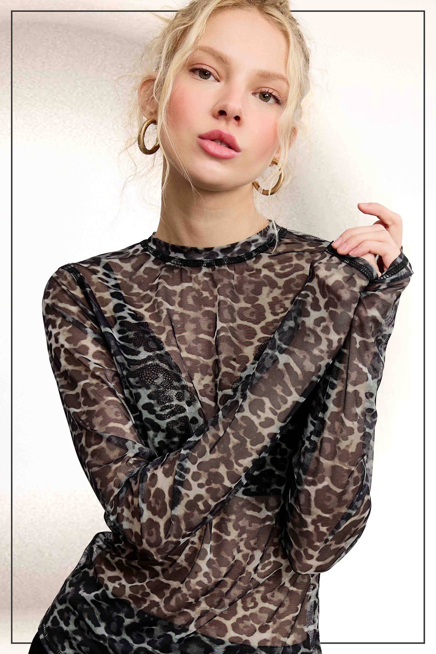 -Semi Sheer Leopard Printed Long Sleeve Mesh Top