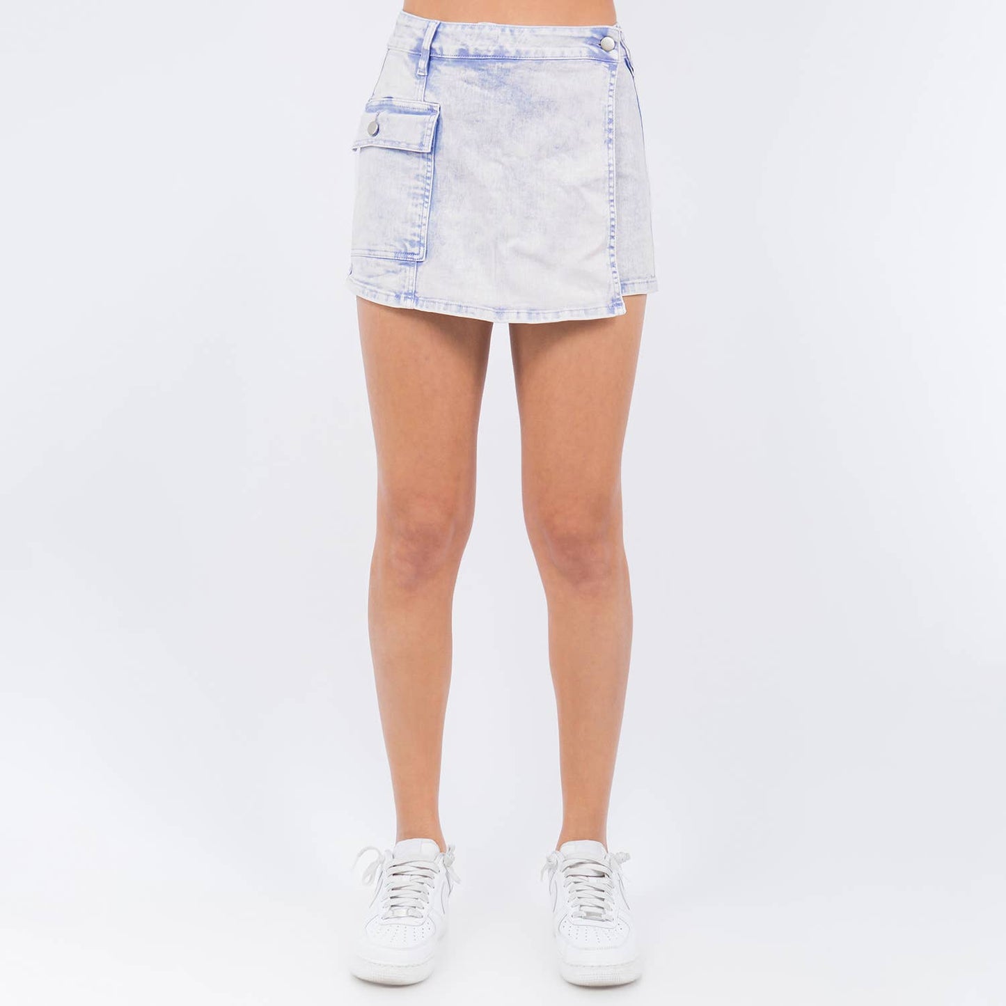 ACID WASH CARGO POCKET SKORT