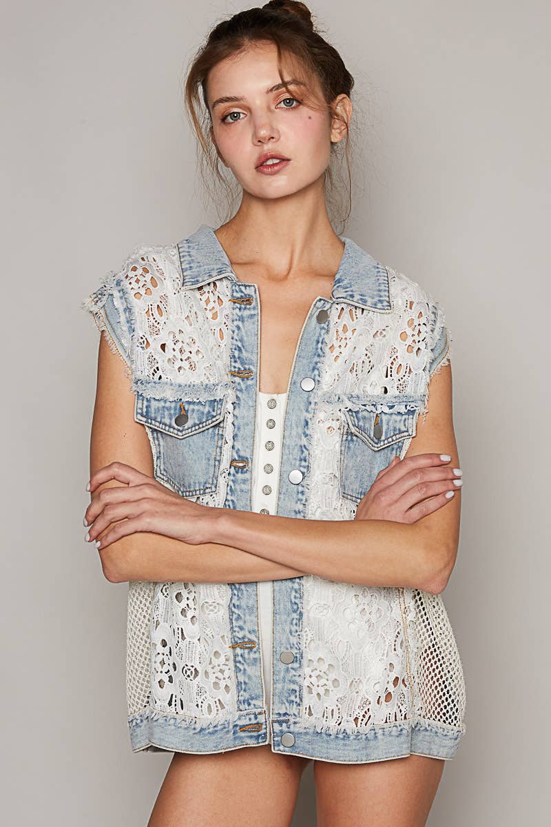 Oversize crochet lace contrast front pockets denim vest-Size down 2 sizes