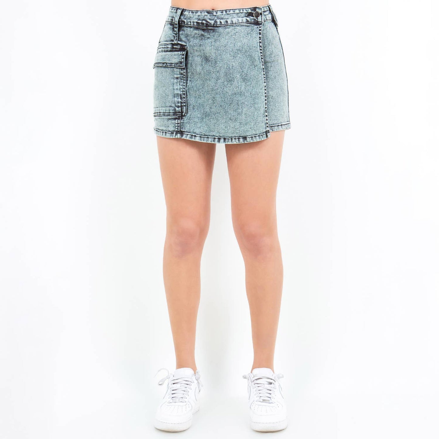 ACID WASH CARGO POCKET SKORT