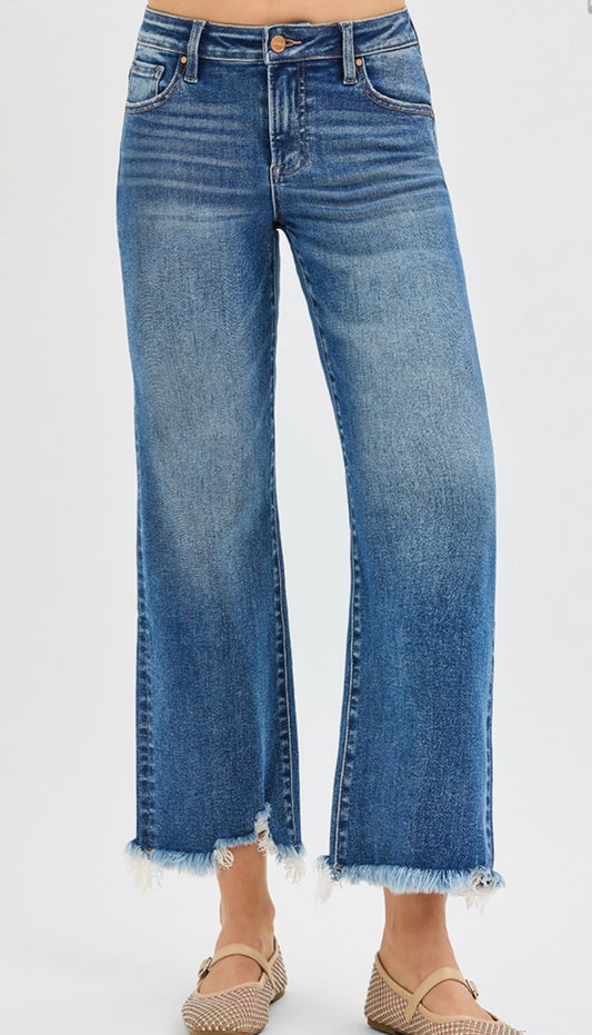 RISEN MID RISE CROP STRAIGHT JEANS (SIZE DOWN 1)