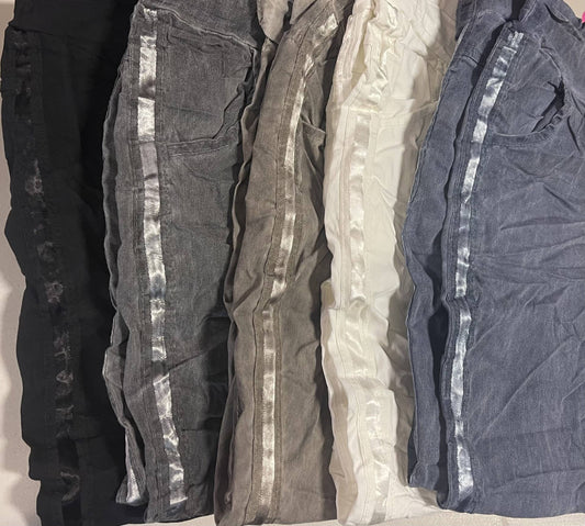 Pants Stretchy Four Pockets with Side Discreet Trim
