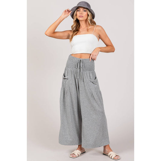 RELAXED WIDE-LEG SMOCKED PANTS