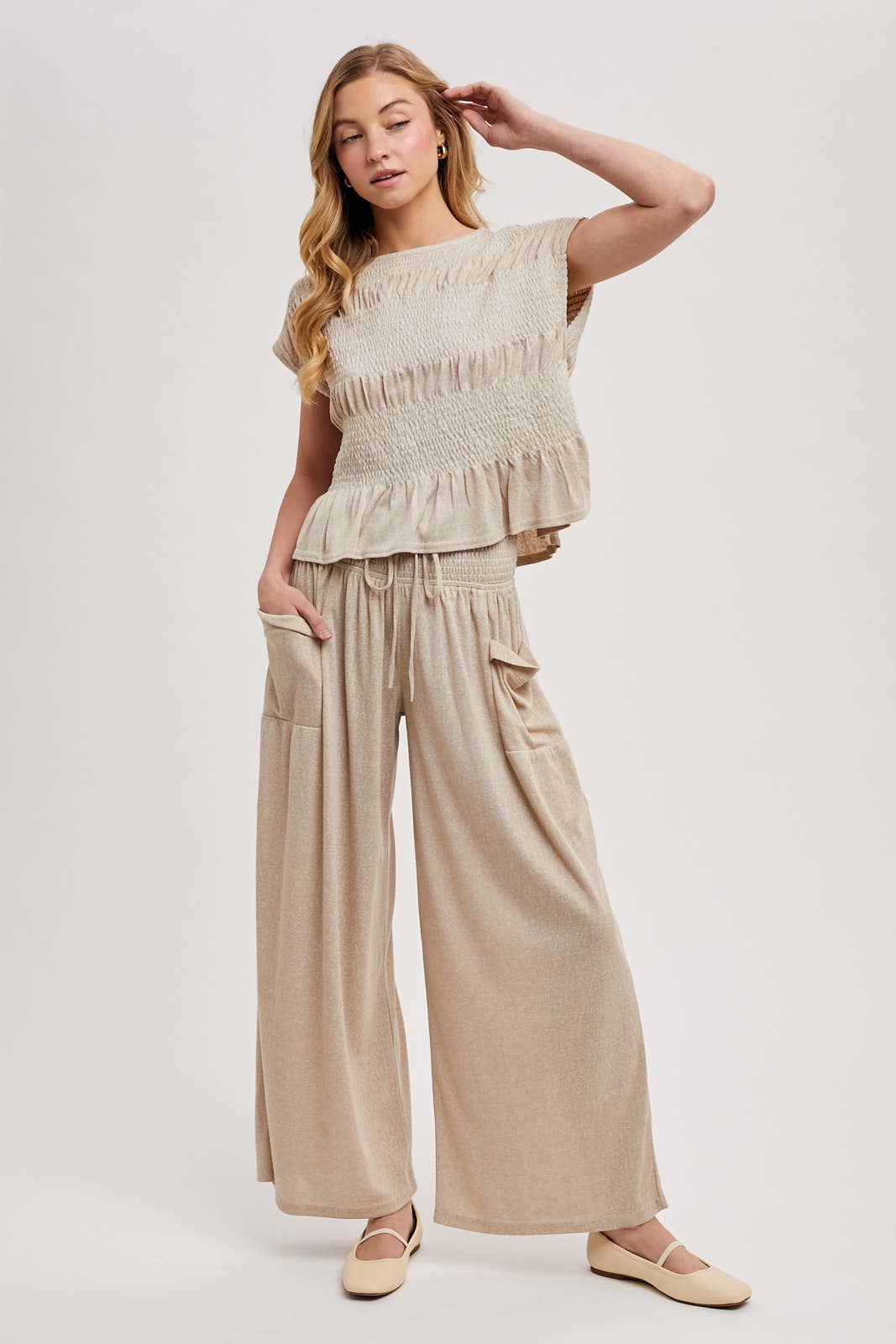 RELAXED KNIT TOP