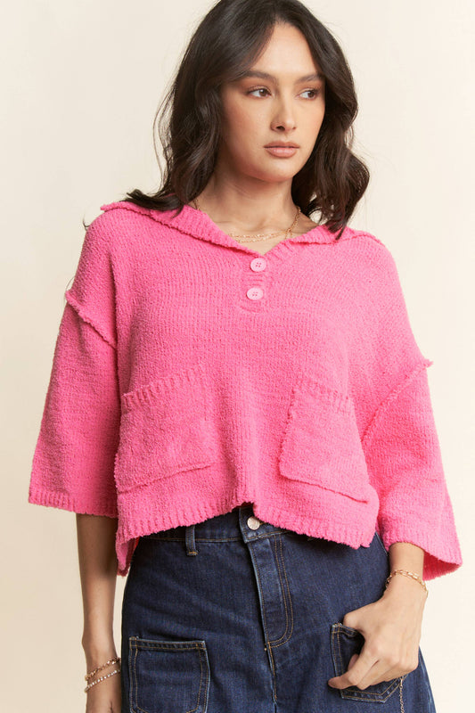 TEXTURED SWEATER KNIT KNOTCHED V-NECK TOP